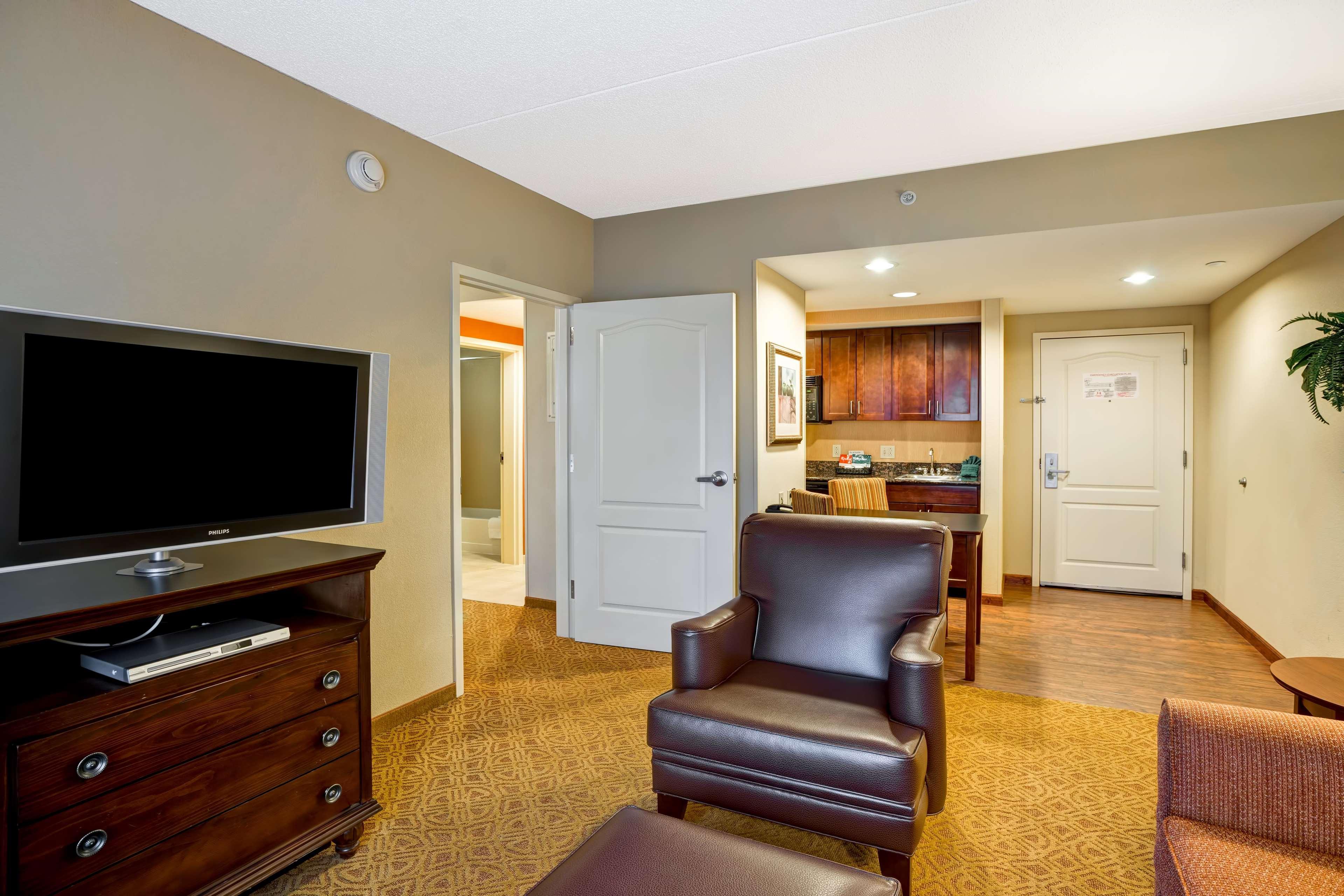 Homewood Suites Fredericksburg Exterior photo